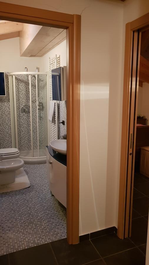 B&B Benessere La Casa Nera ブレーノ エクステリア 写真