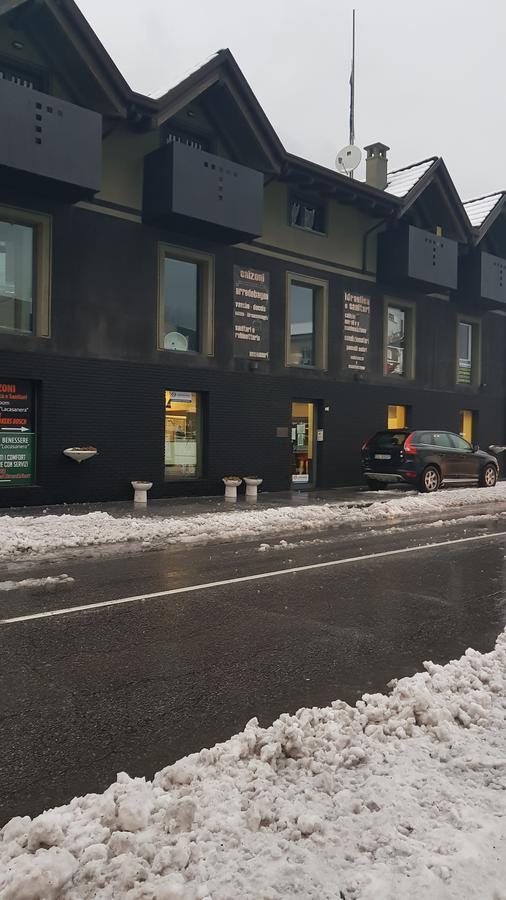 B&B Benessere La Casa Nera ブレーノ エクステリア 写真